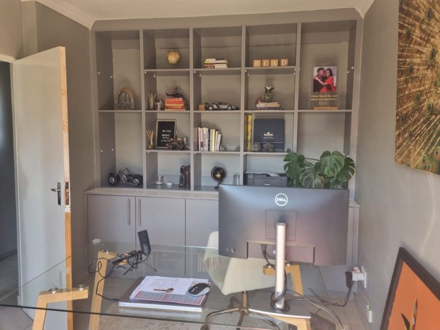 4 Bedroom Property for Sale in La Camargue Private Country Estate North West